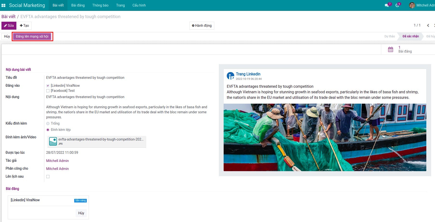 Đăng lên mạng xã hội