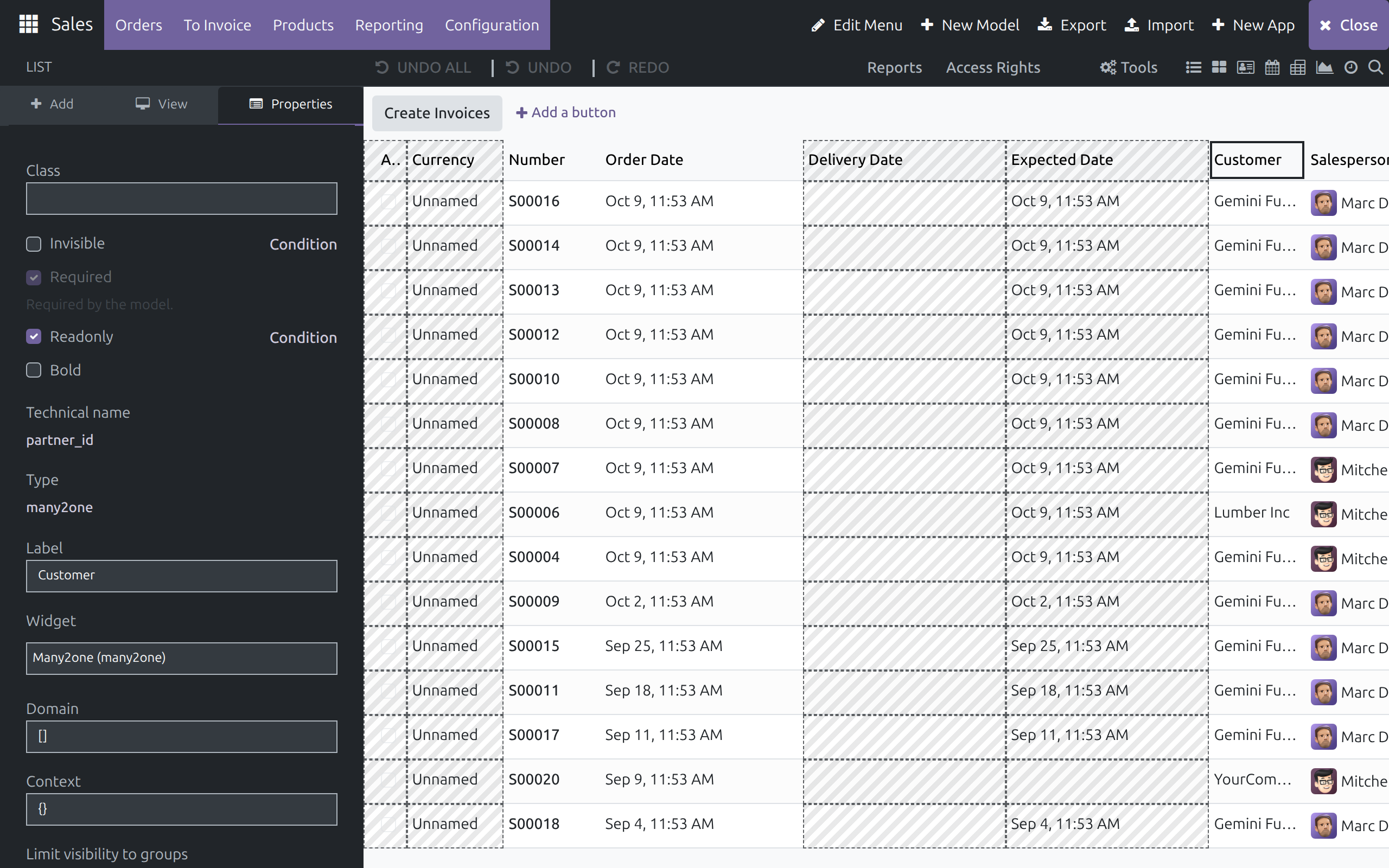 The Customer column selected on the Sales Orders list canvas, with its properties in the left panel