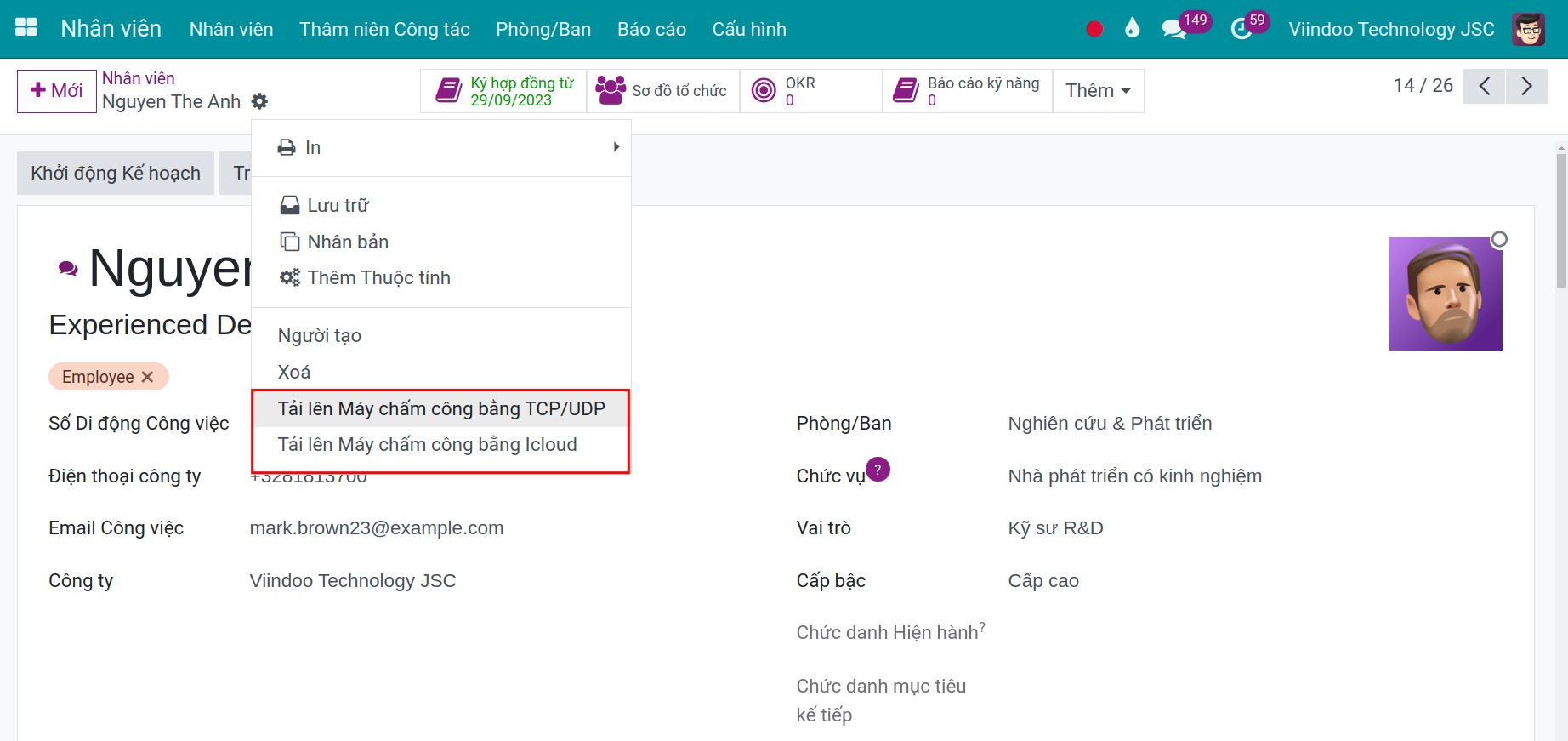 Tải nhân viên lên máy chấm công