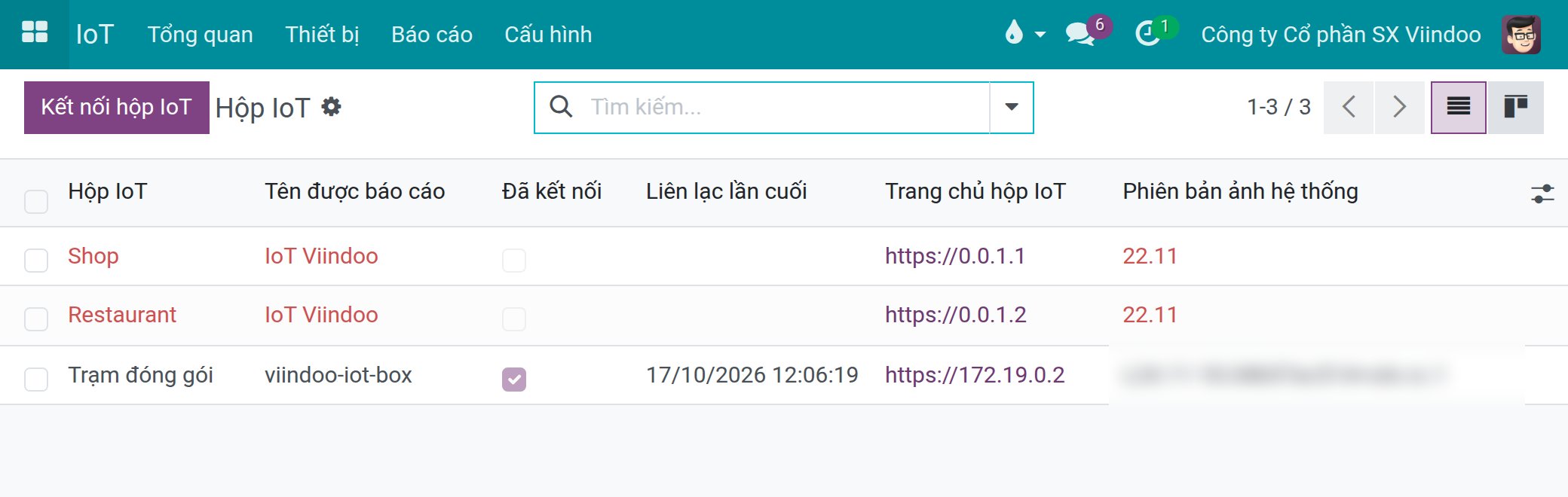 Sổ đăng ký Hộp IoT với hai hộp bị ngắt kết nối màu đỏ và một hộp đang kết nối