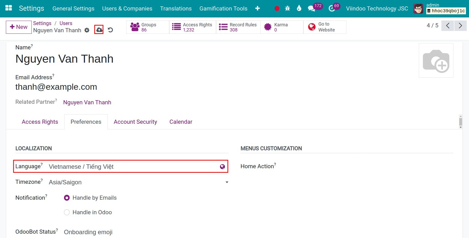 Select and save new language for an user